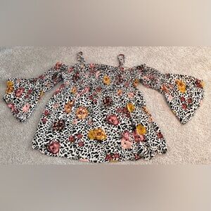 Torrid Off the shoulder “wild things” plus size top. Size 2X